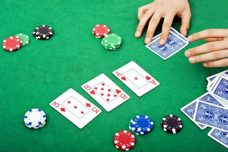 Giới thiệu đôi nét về luật game Poker thế giới